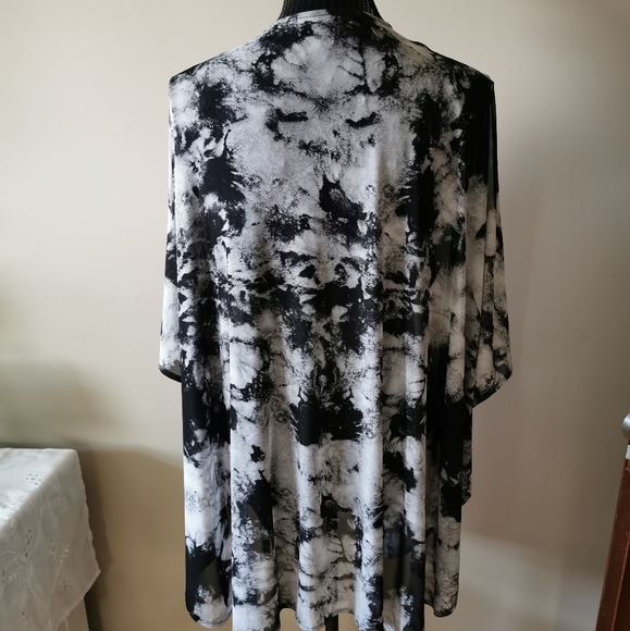 Sugar High Black & White Open Cardigan Size Medium - Picture 5 of 9